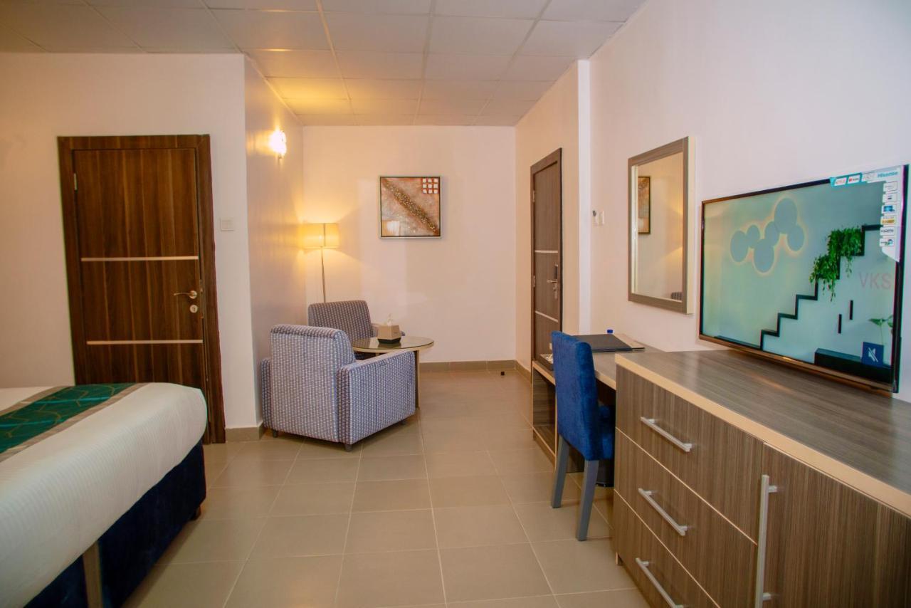 Riviera Suites Lagos Exteriör bild