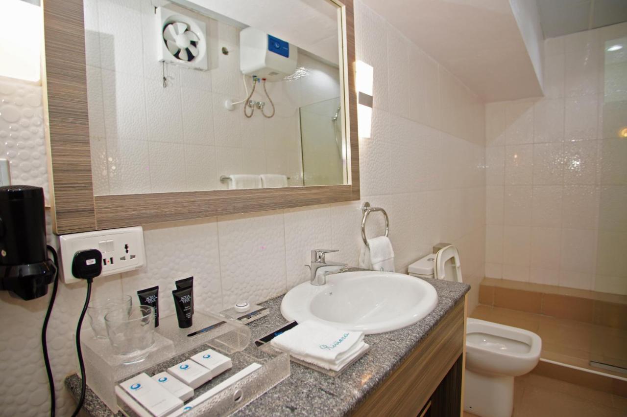 Riviera Suites Lagos Exteriör bild