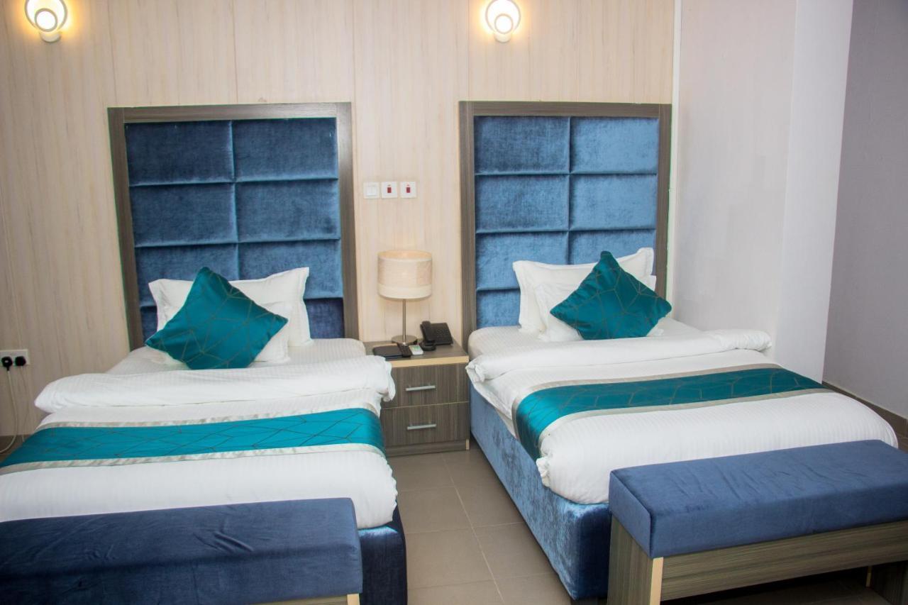 Riviera Suites Lagos Exteriör bild