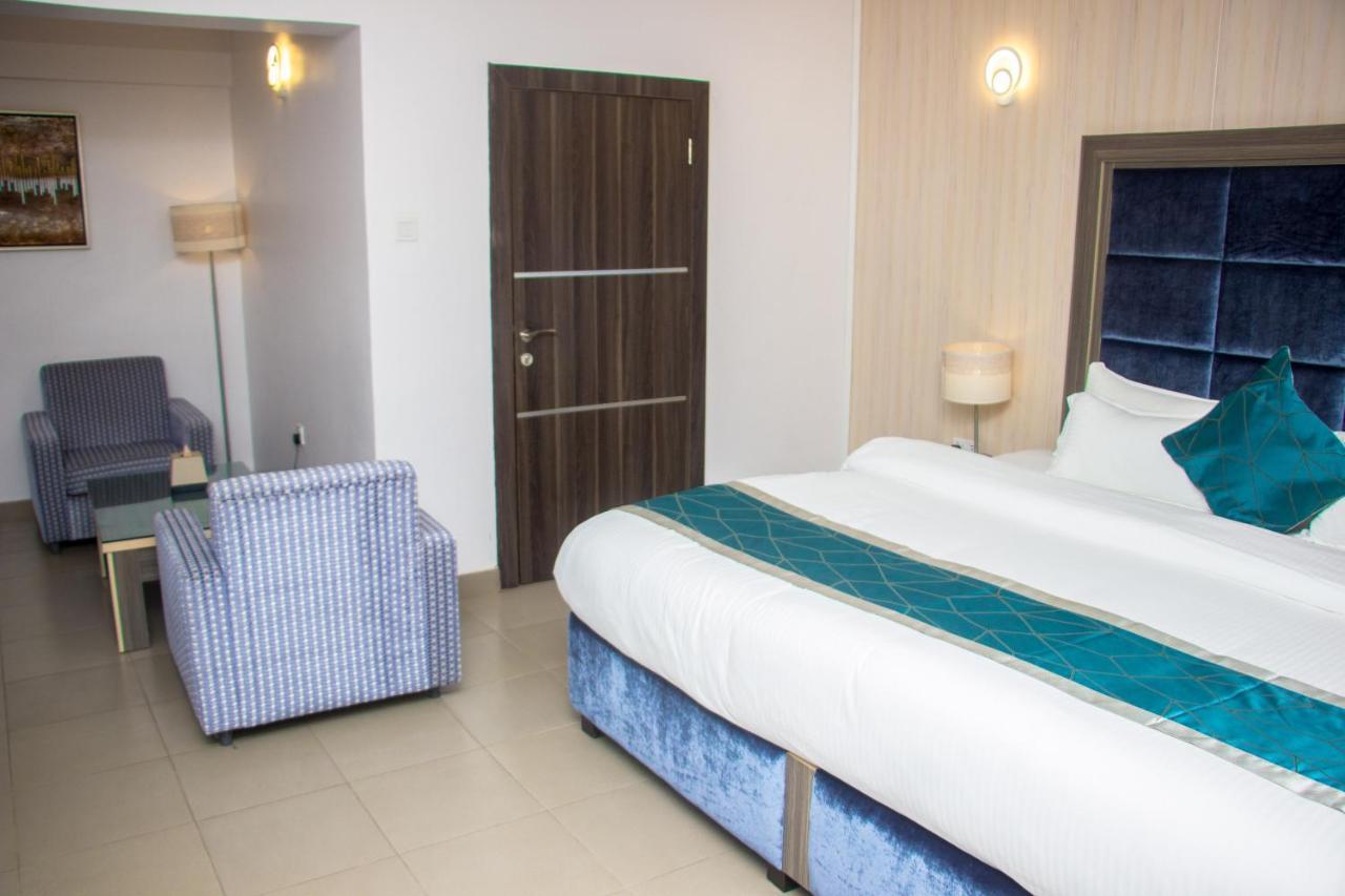 Riviera Suites Lagos Exteriör bild
